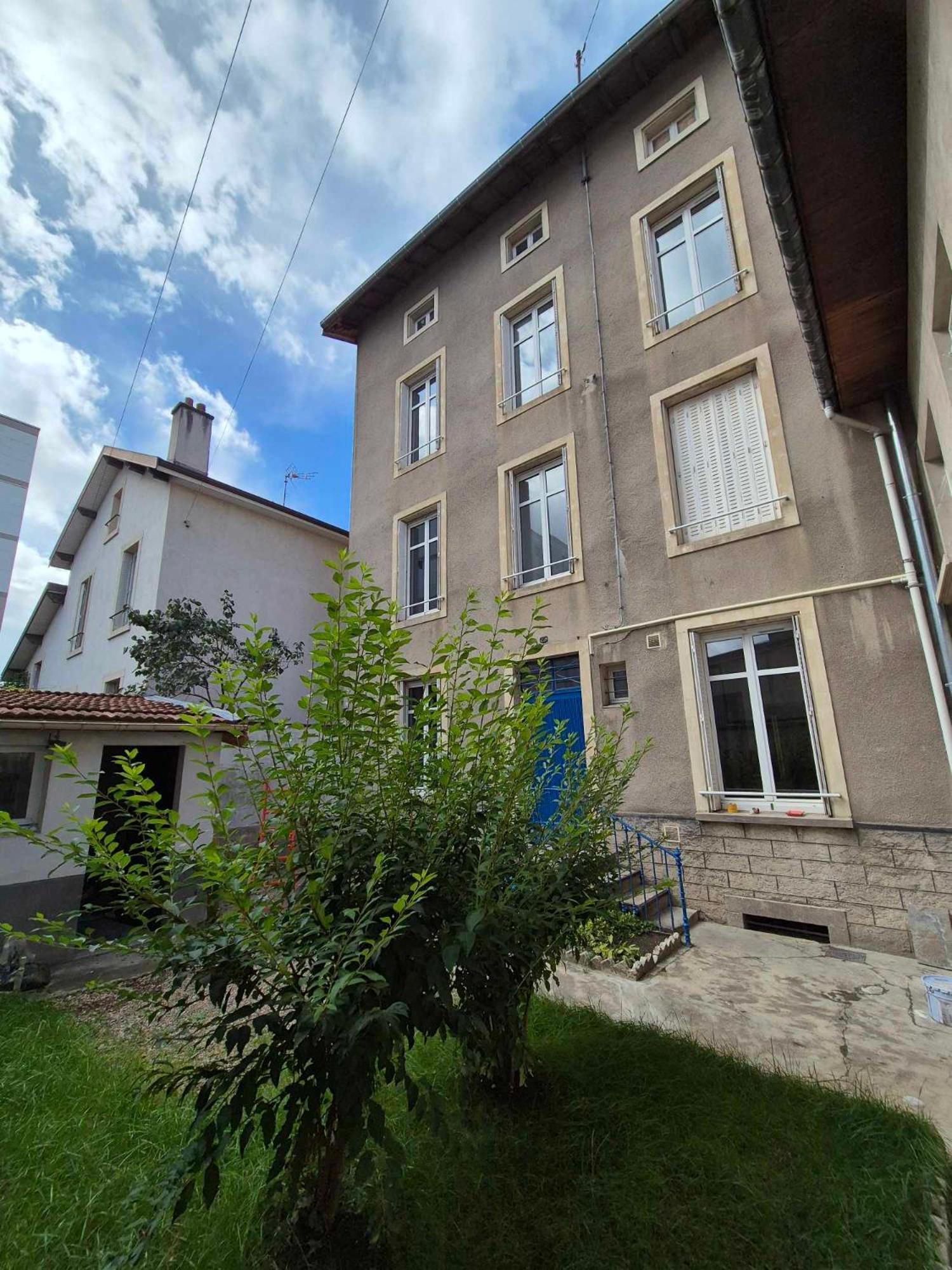 A Thermal Apartment
